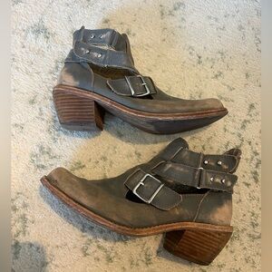 Anthropologie Latigo ankle booties